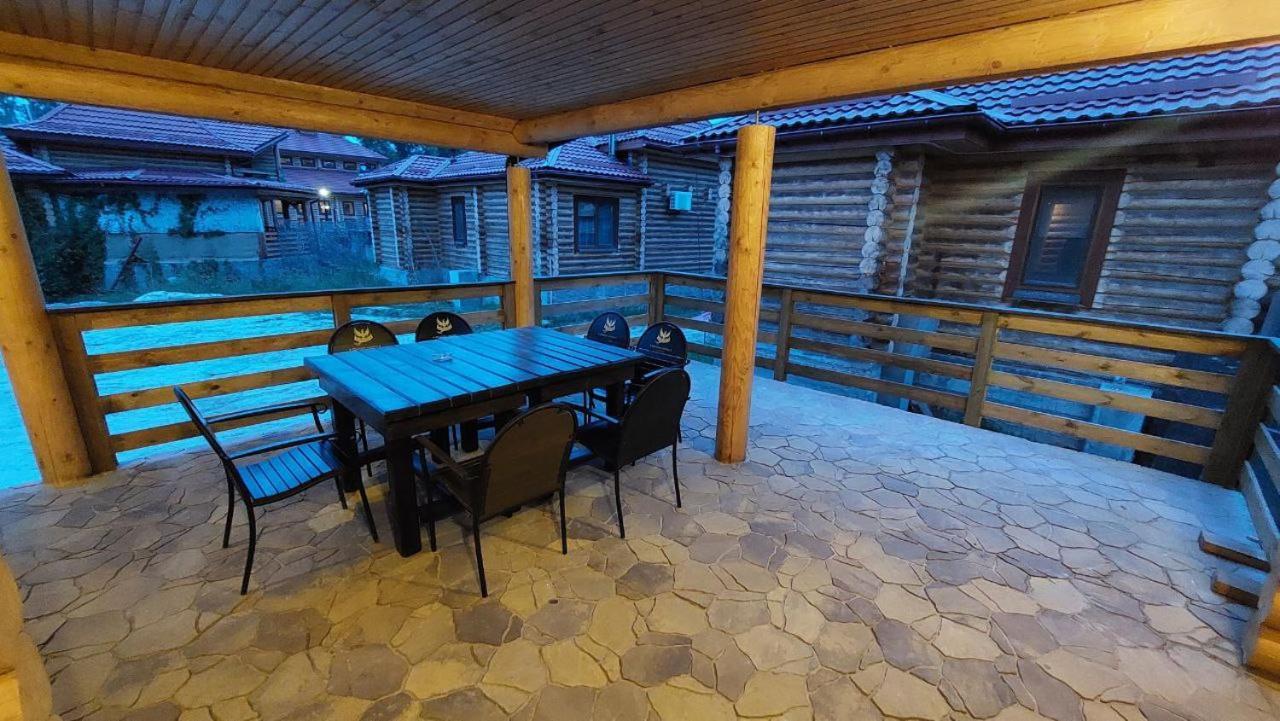 Pirnove Загородный Комплекс Fort Pirnov Park المظهر الخارجي الصورة