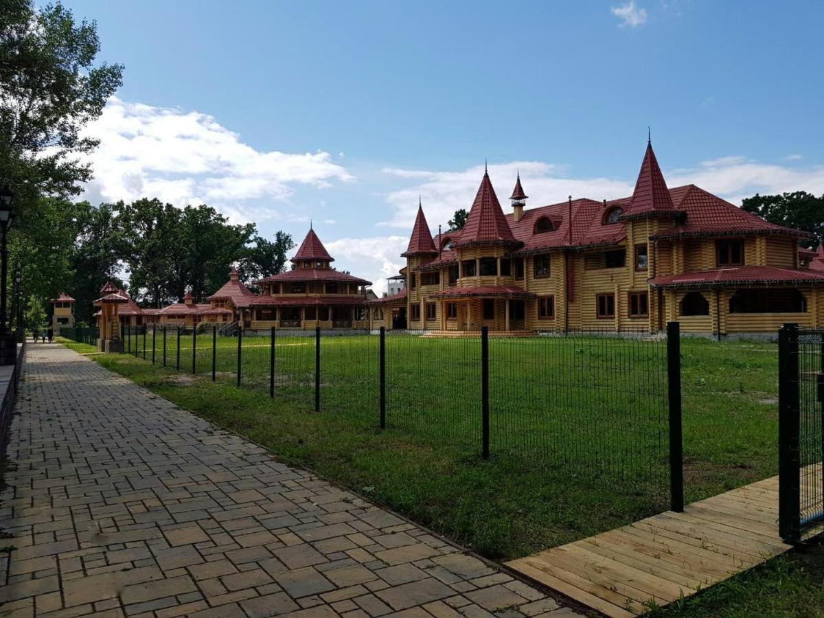 Pirnove Загородный Комплекс Fort Pirnov Park المظهر الخارجي الصورة