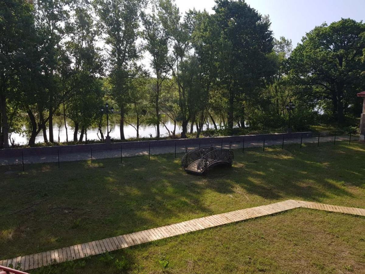 Pirnove Загородный Комплекс Fort Pirnov Park المظهر الخارجي الصورة